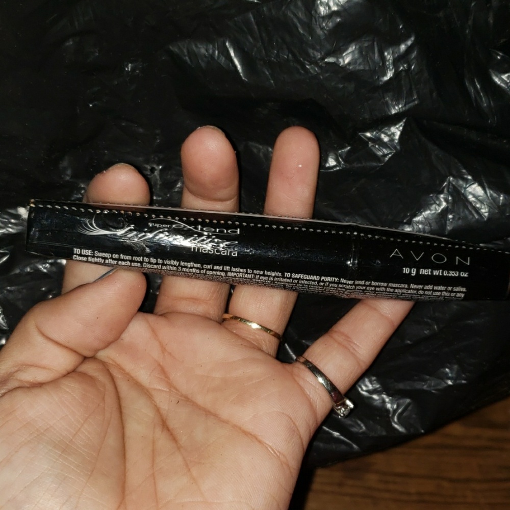 Mascara Super Extend - Picture 3 of 4